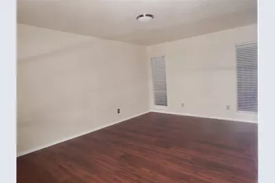 506 Redwood Drive, Grand Prairie, TX 75052 - Photo 10