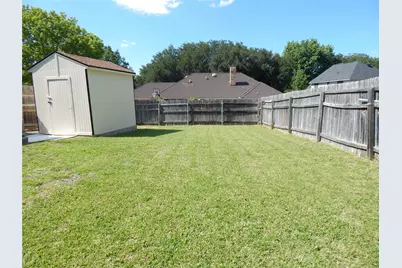 506 Redwood Drive, Grand Prairie, TX 75052 - Photo 14