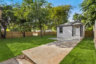 3203 Reynolds Ave, Dallas, TX 75223 - Photo 22