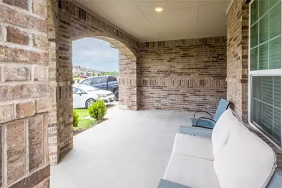 7901 Sycamore Brook Drive, Fort Worth, TX 76123 - Photo 4