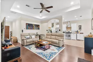 1317 Nolte Dr, Dallas, TX 75208 - Photo 4