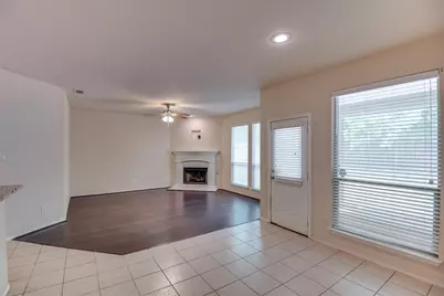 6677 Friendsway Drive, Fort Worth, TX 76137 - Photo 8
