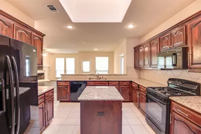 6677 Friendsway Drive, Fort Worth, TX 76137 - Photo 4