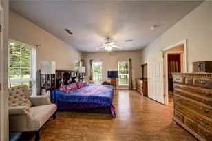 15 Shady Creek Ln, Bridgeport, TX 76426 - Photo 16
