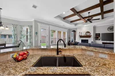7112 Chimney Creek Drive, North Richland Hills, TX 76182 - Photo 12