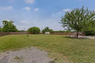 304 E County Line Rd, Royse City, TX 75189 - Photo 34