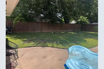 514 Lynn Drive E, Irving, TX 75062 - Photo 22