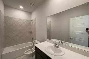 2304 Pyrite Dr, Little Elm, TX 76227 - Photo 6