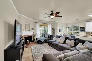 517 Crawford Dr, Burleson, TX 76028 - Photo 10