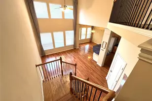 3721 Vienna St, Irving, TX 75038 - Photo 2