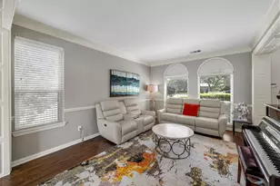 351 Cove Dr, Coppell, TX 75019 - Photo 8