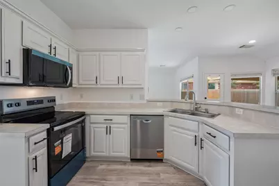 2704 Pennington Drive, Sachse, TX 75048 - Photo 14