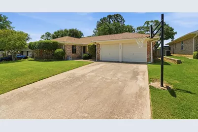 720 Huntwich Drive, Bedford, TX 76021 - Photo 2