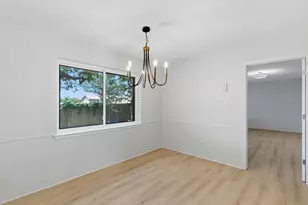 720 Huntwich Dr, Bedford, TX 76021 - Photo 20