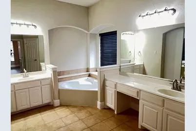 12637 Waltham Drive, Frisco, TX 75035 - Photo 6