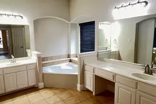 12637 Waltham Dr, Frisco, TX 75035 - Photo 6