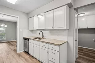 2728 Jewell Dr, Arlington, TX 76016 - Photo 6