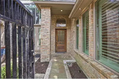 2406 Forest Court, McKinney, TX 75072 - Photo 2