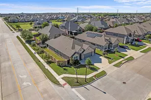 7581 Sevie Ln, Grand Prairie, TX 75054 - Photo 32