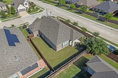 7581 Sevie Lane, Grand Prairie, TX 75054 - Photo 38