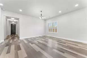 7581 Sevie Ln, Grand Prairie, TX 75054 - Photo 6