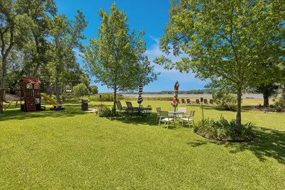 2435 E Lake Drive, Weatherford, TX 76087 - Photo 10