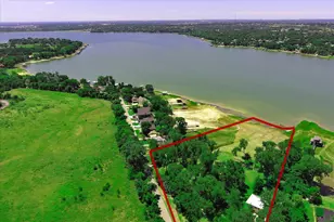 2435 E Lake Dr, Weatherford, TX 76087 - Photo 2