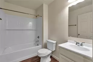 636 Crockett Dr, Cleburne, TX 76031 - Photo 14