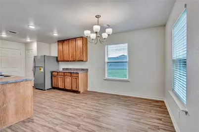 624 Crockett Drive, Cleburne, TX 76033 - Photo 10