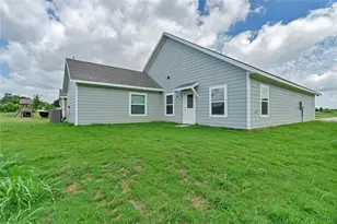 624 Crockett Dr, Cleburne, TX 76033 - Photo 24