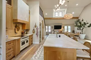 23 Fairway Oaks Blvd, Abilene, TX 79606 - Photo 6