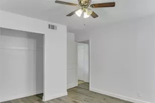 1315 E Arlington Ave, Fort Worth, TX 76104 - Photo 32