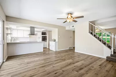 286 Westview Terrace, Arlington, TX 76013 - Photo 8