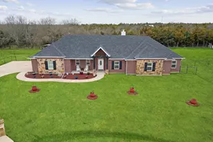 1351 Canales Trl, Farmersville, TX 75442 - Photo 2