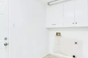 2007 E Park Row Dr, Arlington, TX 76010 - Photo 24