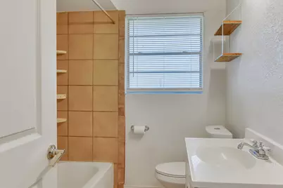 2007 E Park Row Drive, Arlington, TX 76010 - Photo 16