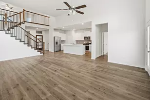 7070 Bison Creek Ln, Garland, TX 75043 - Photo 12