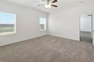 7070 Bison Creek Ln, Garland, TX 75043 - Photo 20
