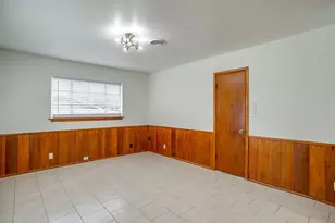 3401 Bilglade Rd, Fort Worth, TX 76133 - Photo 20