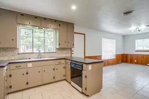 3401 Bilglade Rd, Fort Worth, TX 76133 - Photo 12