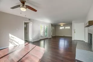 4613 Winthrop Ave E, Fort Worth, TX 76116 - Photo 6