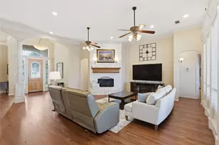 8804 Summit Point Ct, Fort Worth, TX 76179 - Photo 4