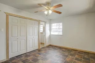 1204 King Dr, Bedford, TX 76022 - Photo 16