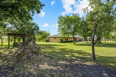 2073 Fm 1182, Ennis, TX 75119 - Photo 38