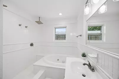 324 N Brighton Avenue, Dallas, TX 75208 - Photo 24