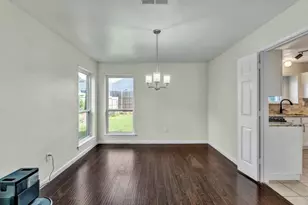 326 Baldwin St, Grand Prairie, TX 75052 - Photo 10