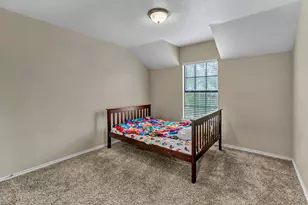 326 Baldwin St, Grand Prairie, TX 75052 - Photo 26