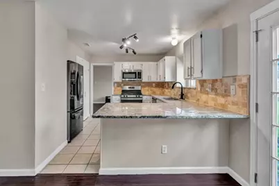 326 Baldwin Street, Grand Prairie, TX 75052 - Photo 14