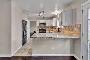 326 Baldwin St, Grand Prairie, TX 75052 - Photo 14