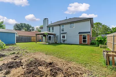 326 Baldwin Street, Grand Prairie, TX 75052 - Photo 32